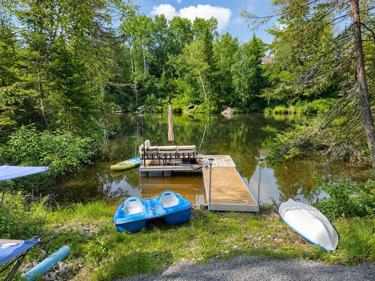Bord de l'eau — 326 Ch. du Réservoir, Péribonka
