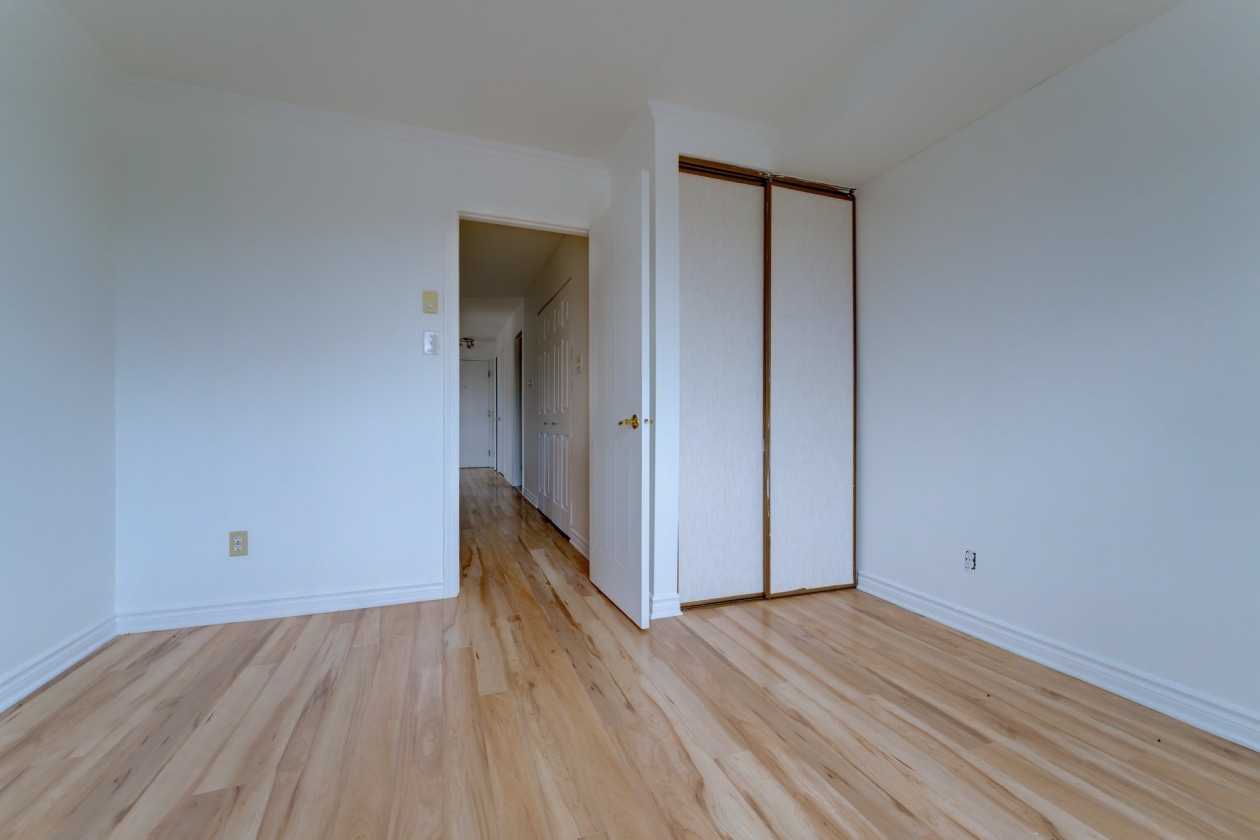 Chambre à coucher — 2335, Boul. Gaétan-Boucher, 303, Longueuil (Saint-Hubert), J3Y8C4, Longueuil (Saint-Hubert)
