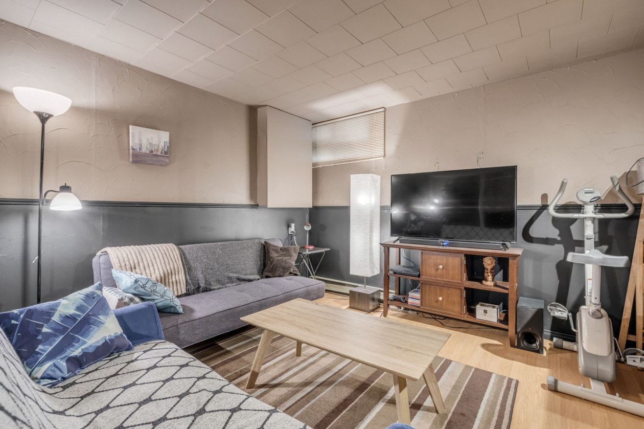 Salle familiale — 2810, Carré des Argiles, Québec (Les Rivières), G2C1K2, Québec (Les Rivières)
