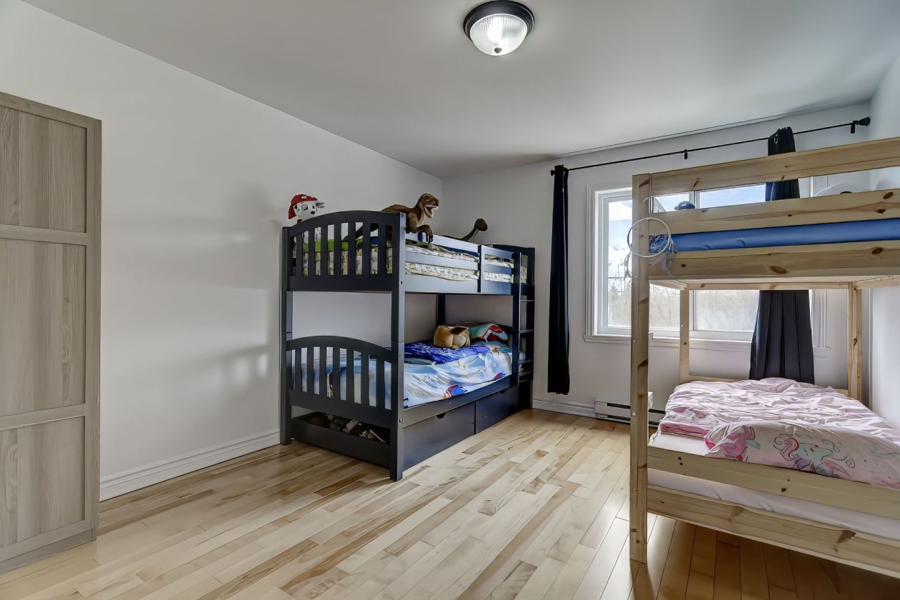 Chambre à coucher principale — 6338, Rue de l'Émérillon, Laval (Sainte-Rose), H7L6J4, Laval (Sainte-Rose)