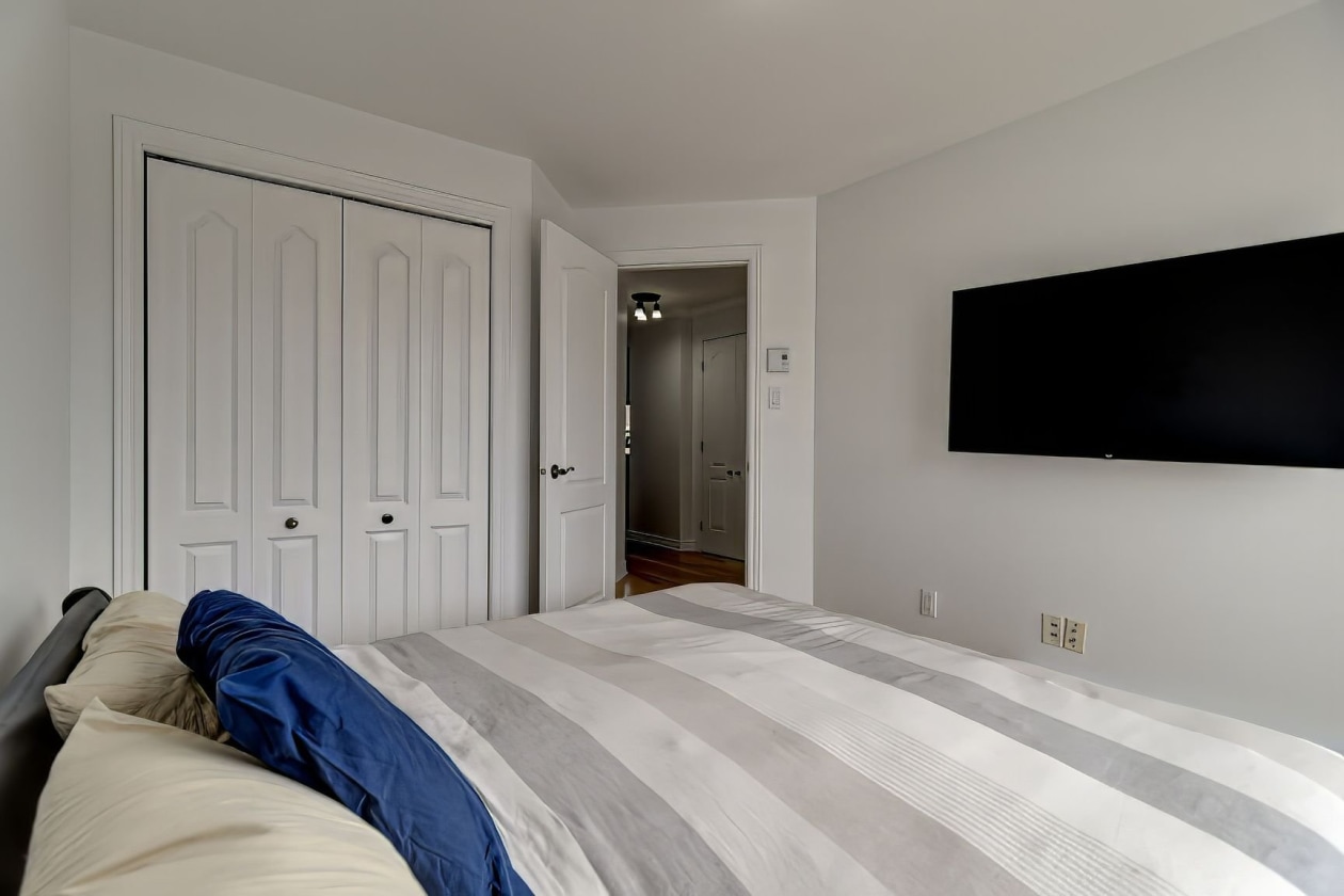 Chambre à coucher — 6338, Rue de l'Émérillon, Laval (Sainte-Rose), H7L6J4, Laval (Sainte-Rose)