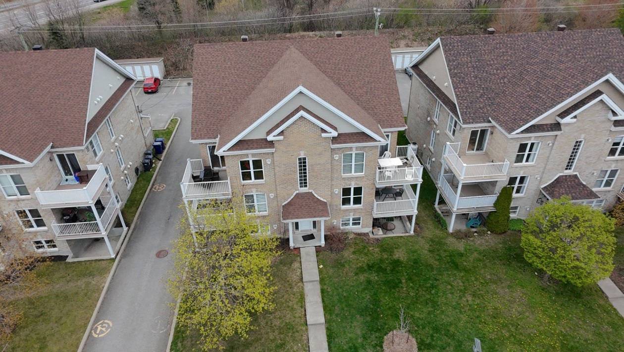 Photo aérienne — 6338, Rue de l'Émérillon, Laval (Sainte-Rose), H7L6J4, Laval (Sainte-Rose)
