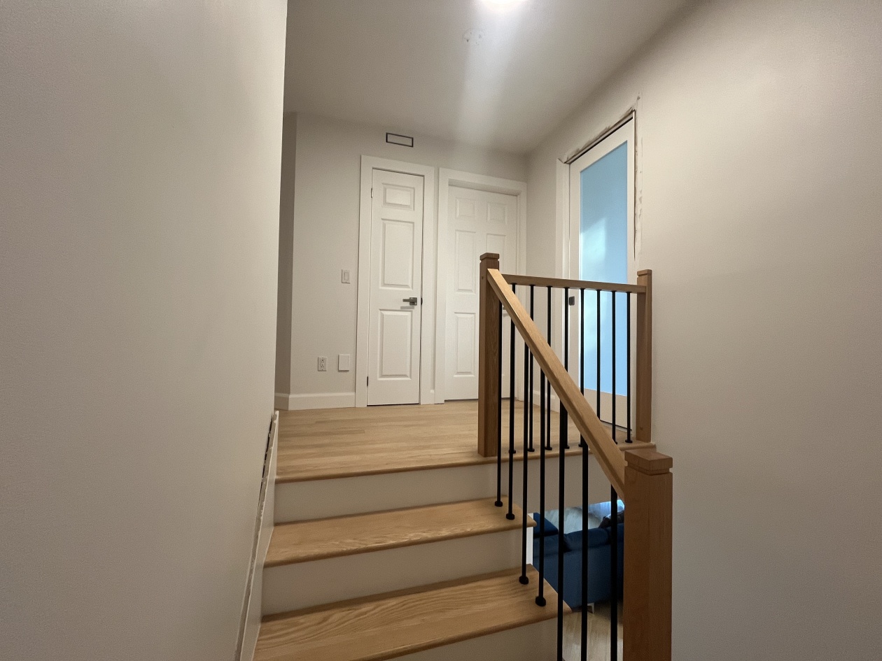 Escalier — 67 Rue Lafortune, Saint-Ignace-de-Loyola, J0K 2P0, Saint-Ignace-de-Loyola