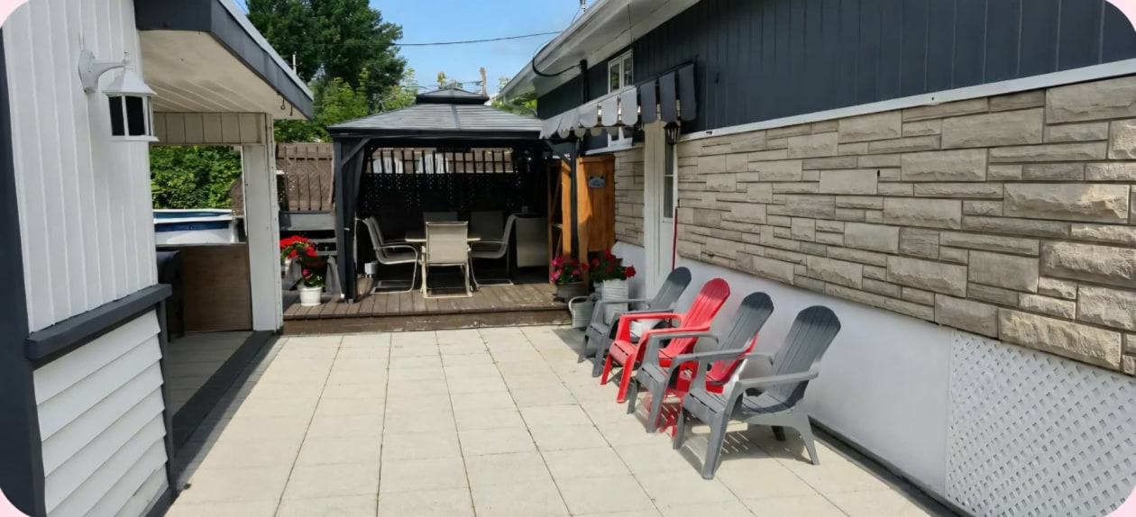 Face arrière — 8725, Av. Lavoie, Québec (Charlesbourg ), G1G4N2, Québec (Charlesbourg )