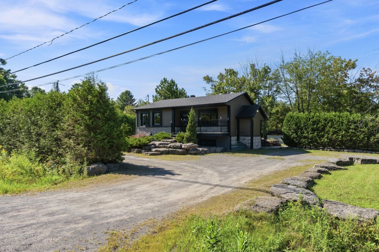 Façade — 408, Mtée Morel, Sainte-Anne-des-Plaines, J5N2T9, Sainte-Anne-des-Plaines