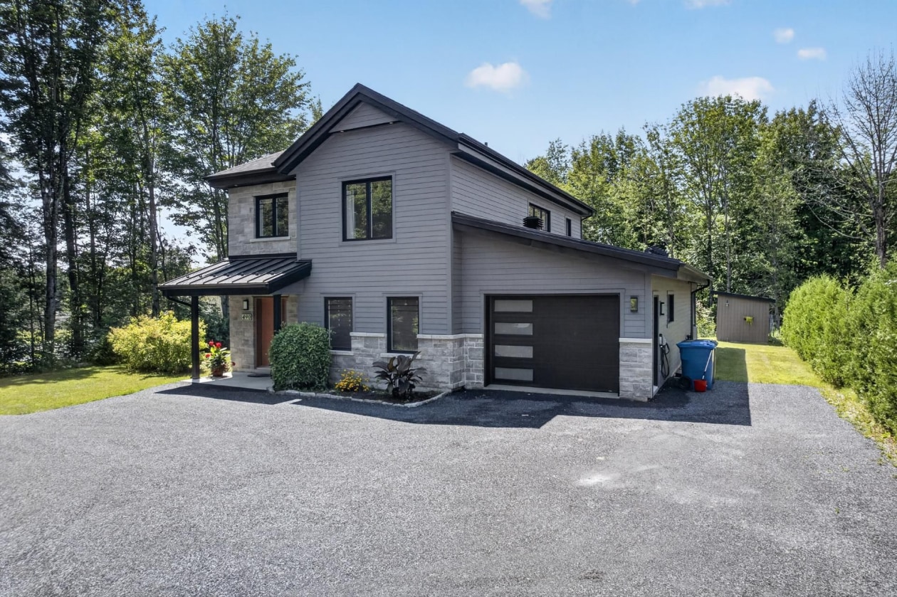Façade — 490, Av. des Oréades, Magog, J1X0B1, Magog