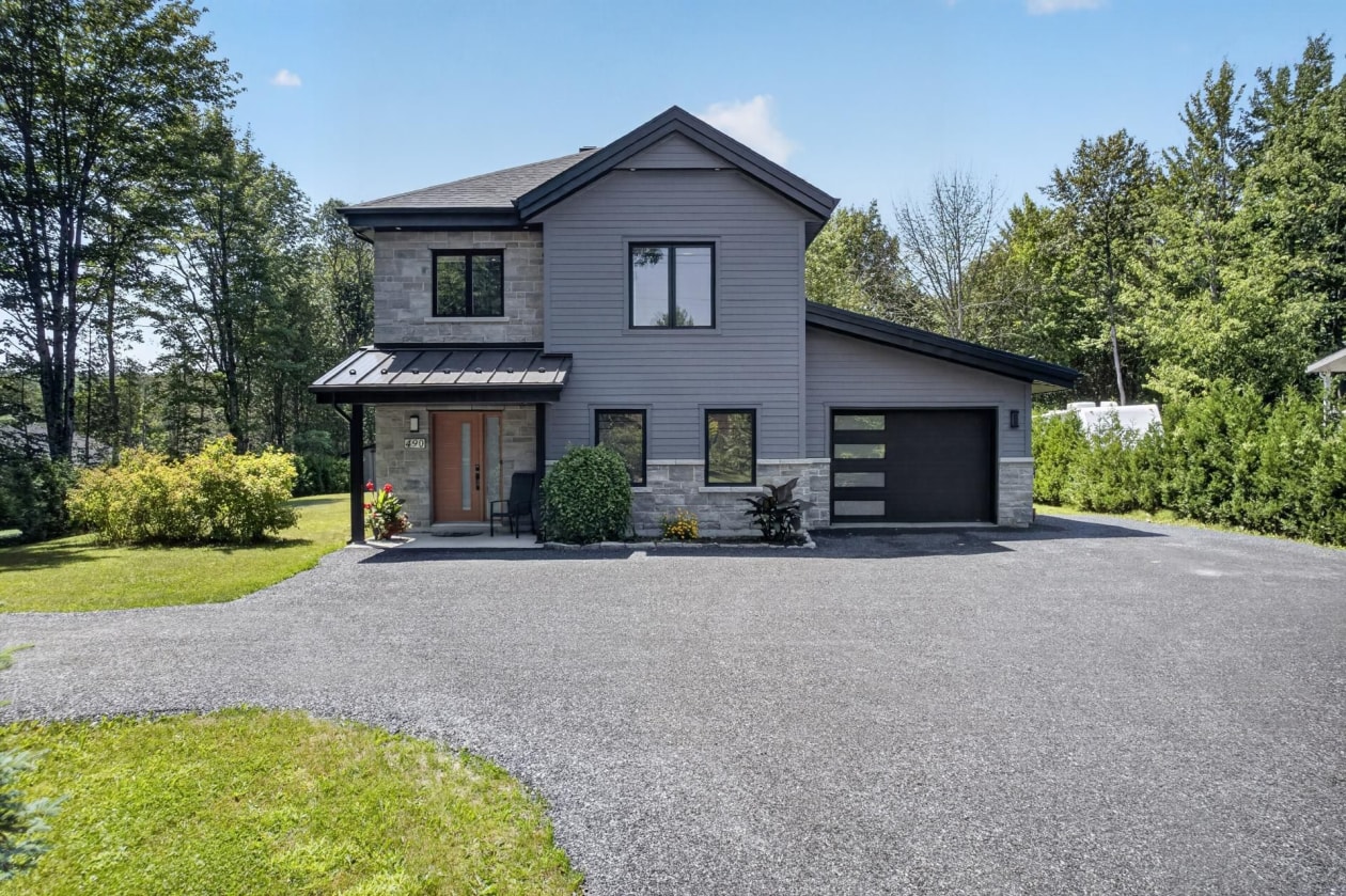 Façade — 490, Av. des Oréades, Magog, J1X0B1, Magog