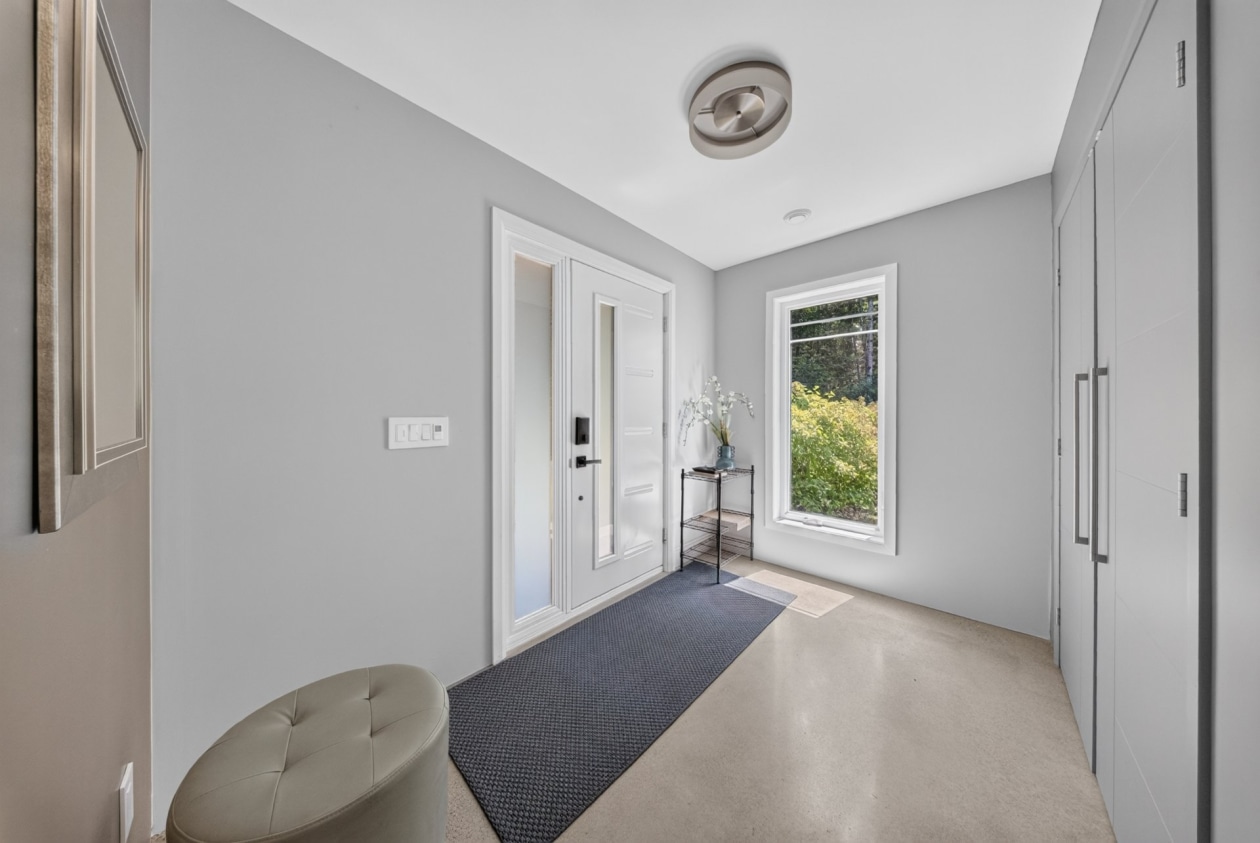 Hall d'entrée — 490, Av. des Oréades, Magog, J1X0B1, Magog