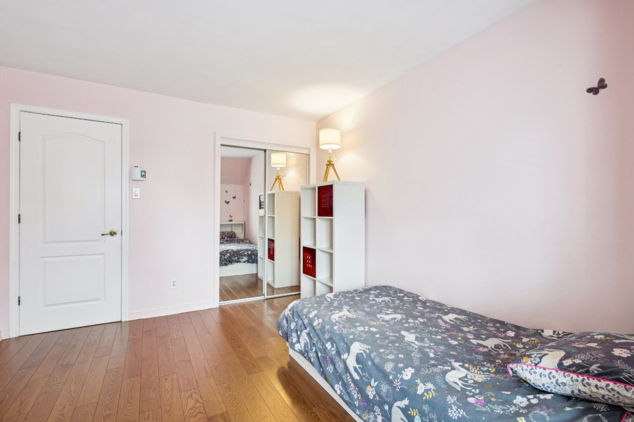 Chambre à coucher — 332, Rue Hector, Laval (Fabreville), H7P5T3, Laval (Fabreville)