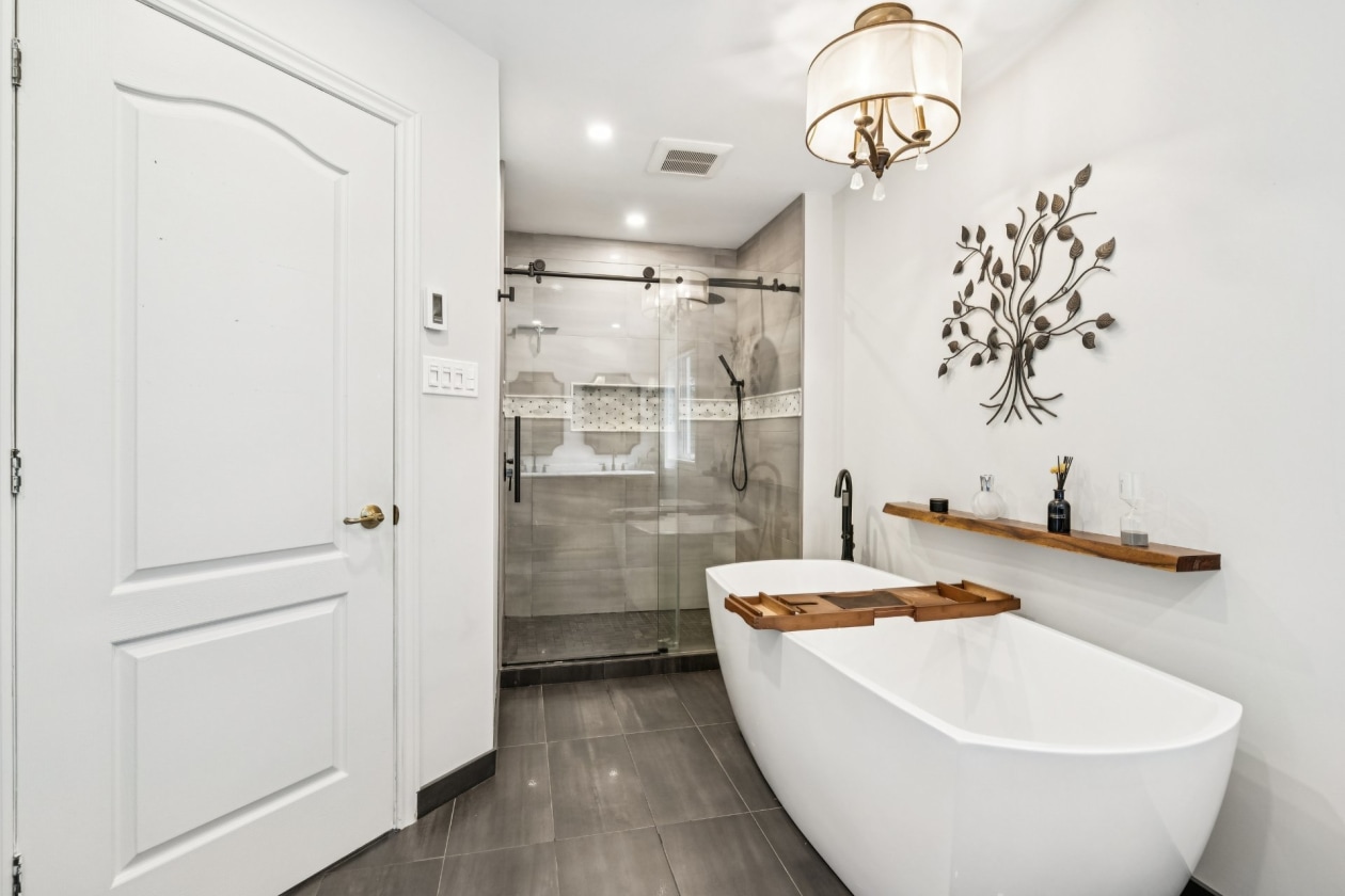 Salle de bains — 332, Rue Hector, Laval (Fabreville), H7P5T3, Laval (Fabreville)