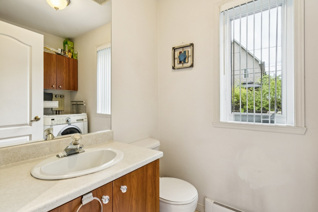 Salle de bains — 332, Rue Hector, Laval (Fabreville), H7P5T3, Laval (Fabreville)