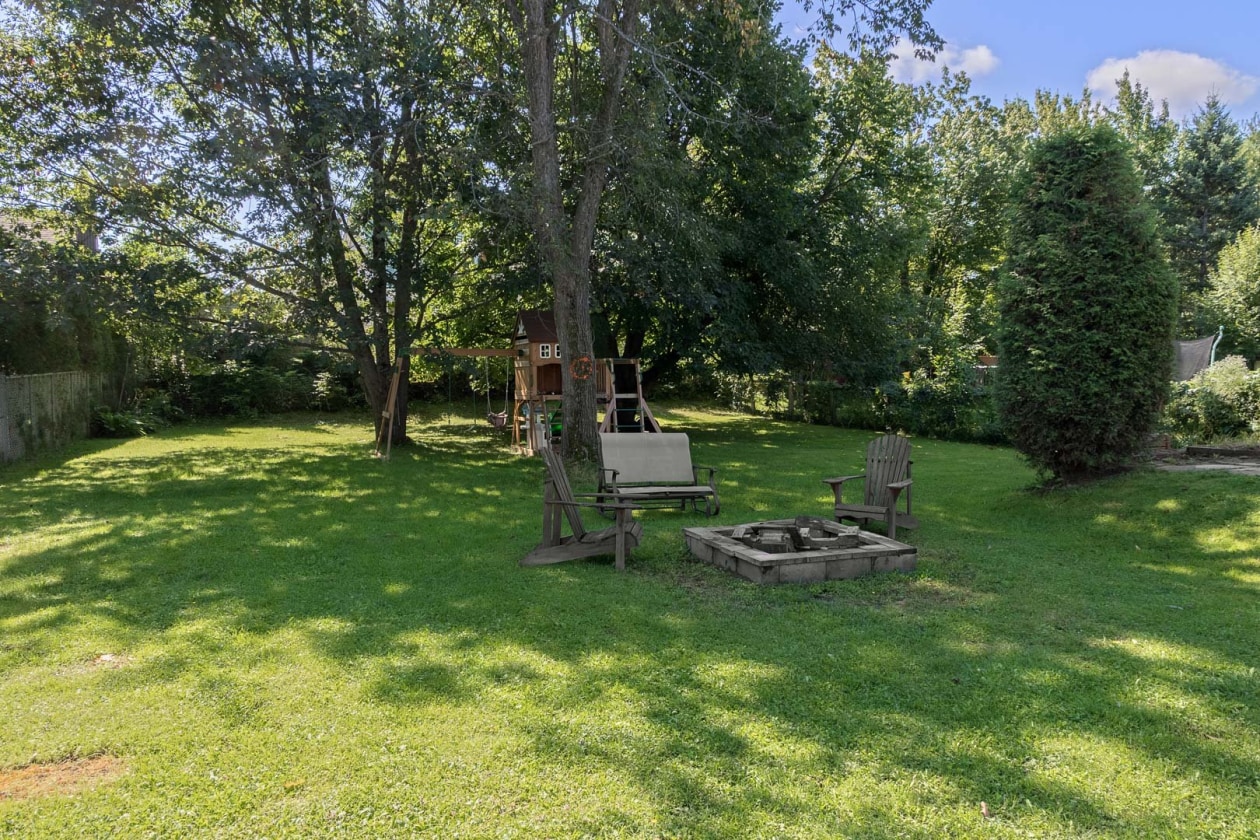 Cour — 350, Rue Delage, Québec (La Haute-Saint-Charles), G3G1H6, Québec (La Haute-Saint-Charles)