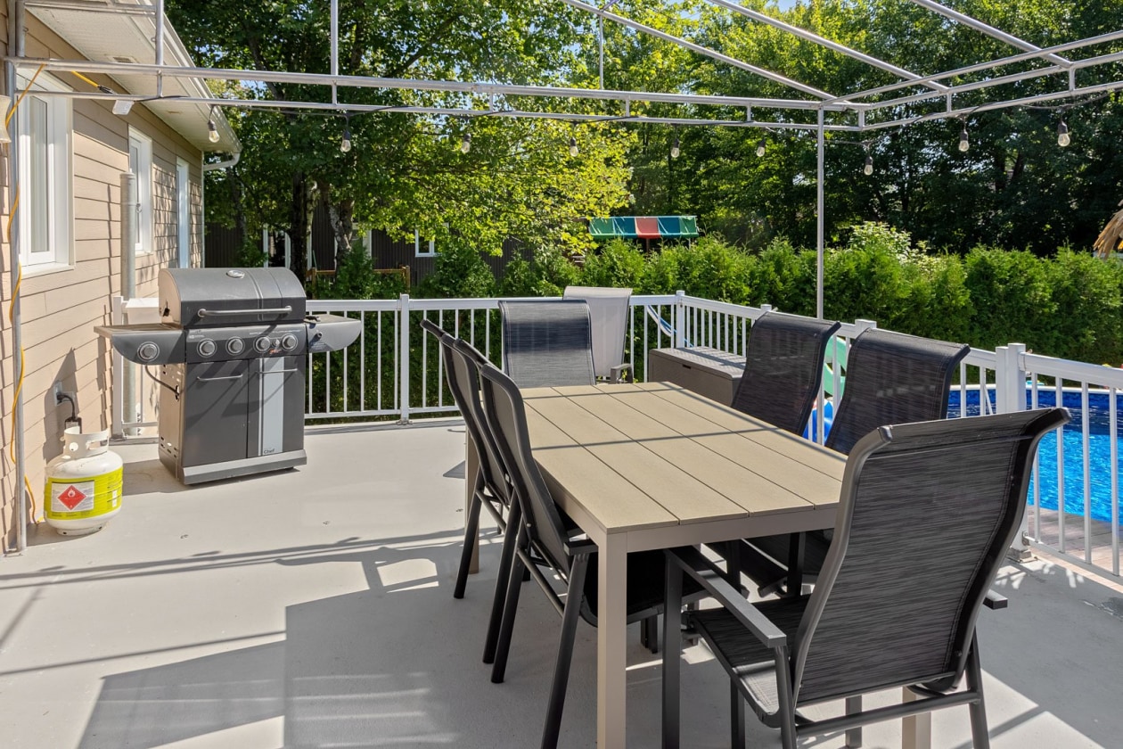 Terrasse — 350, Rue Delage, Québec (La Haute-Saint-Charles), G3G1H6, Québec (La Haute-Saint-Charles)