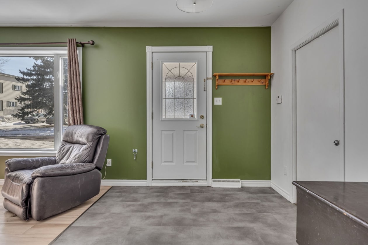 Hall d'entrée — 5221, Rue St-Georges, Lévis (Desjardins), G6V4P1, Lévis (Desjardins)