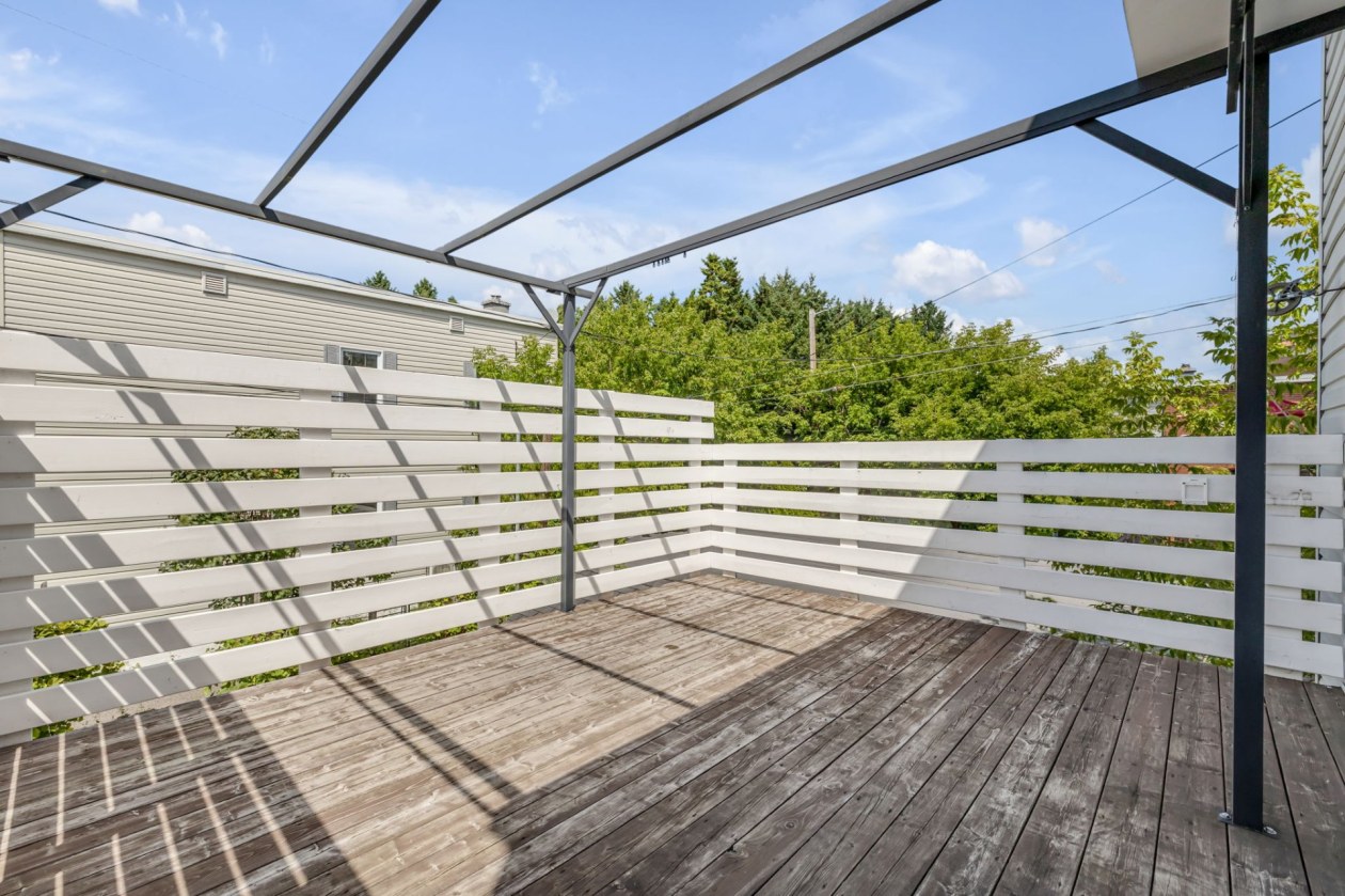 Terrasse — 3501 - 3503, Boul. Monseigneur-Gauthier, Québec (Beauport), G1E2X1, Québec (Beauport)