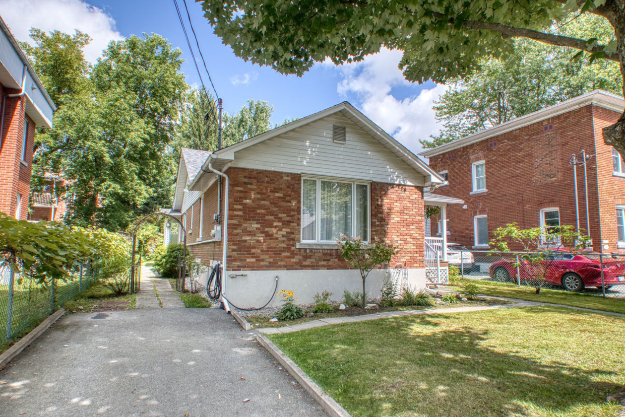 Façade — 551, Rue La Fontaine, Sherbrooke (Fleurimont), J1G1G4, Sherbrooke (Fleurimont)