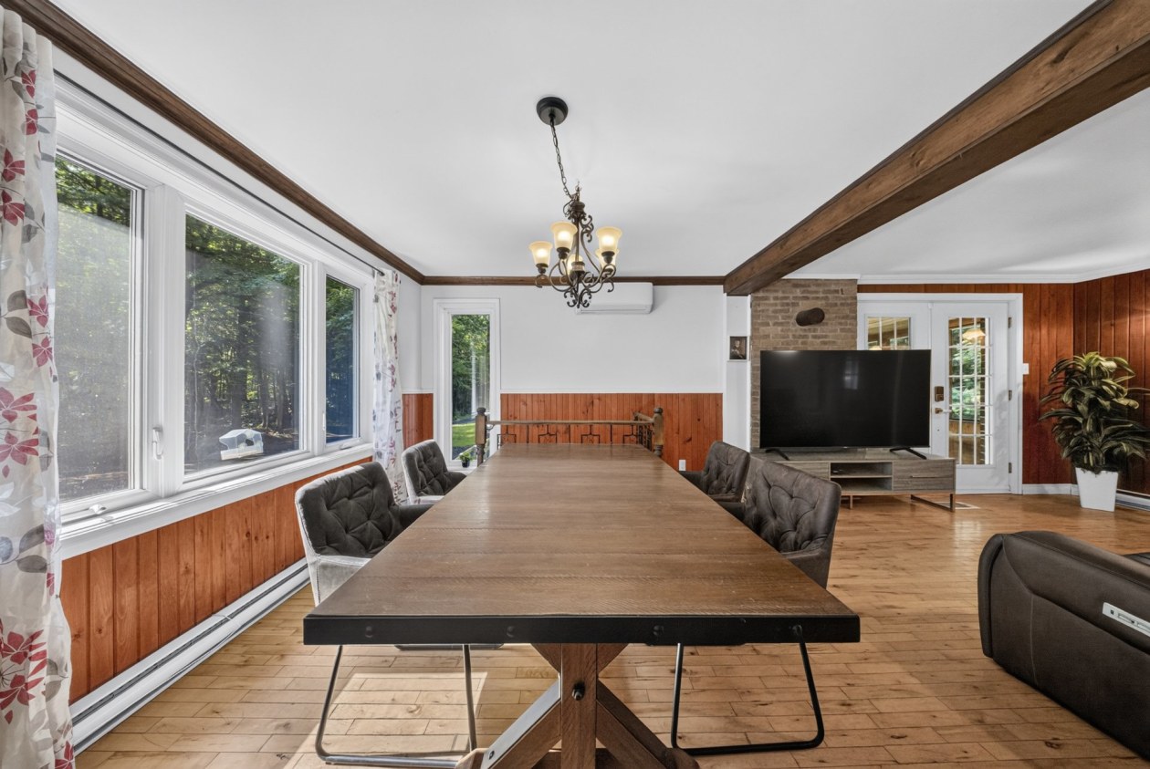 Salle à manger — 2321, 4e Rang, Saint-Hugues, J0H1N0, Saint-Hugues