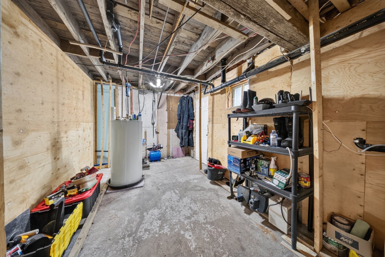 Atelier — 2321, 4e Rang, Saint-Hugues, J0H1N0, Saint-Hugues