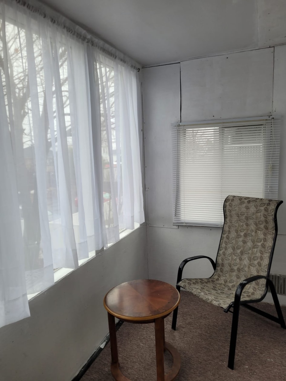 Boudoir — 2132 - 2134 Rue Boisvert, Shawinigan