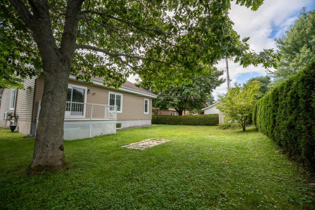 Cour — 3242, Rue Louis-Hémon, Shawinigan, G9N7B7, Shawinigan