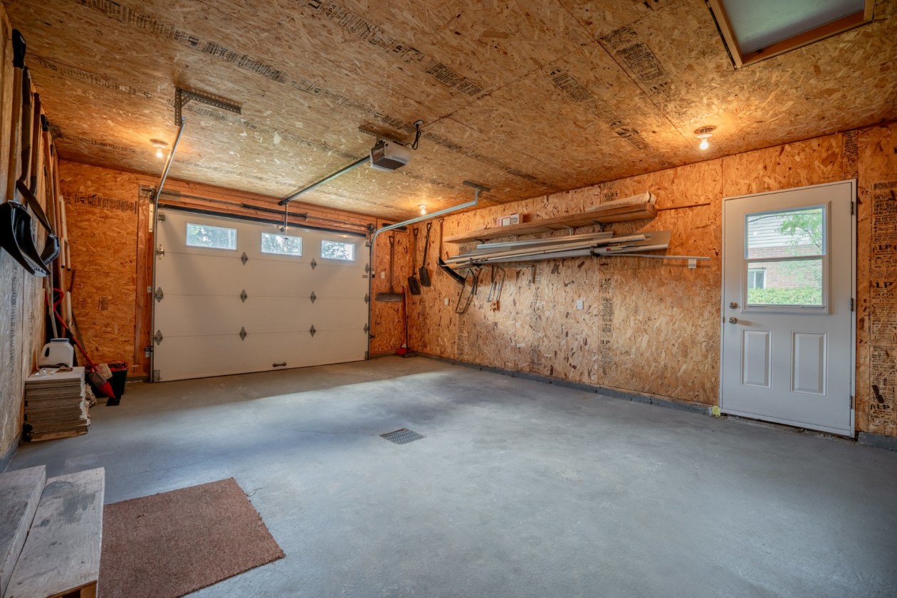 Garage — 3242, Rue Louis-Hémon, Shawinigan, G9N7B7, Shawinigan