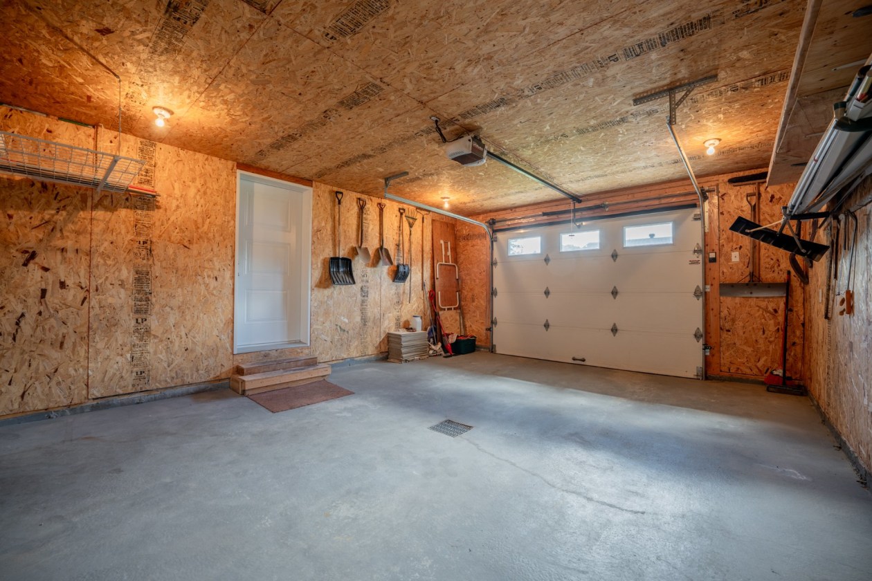 Garage — 3242, Rue Louis-Hémon, Shawinigan, G9N7B7, Shawinigan