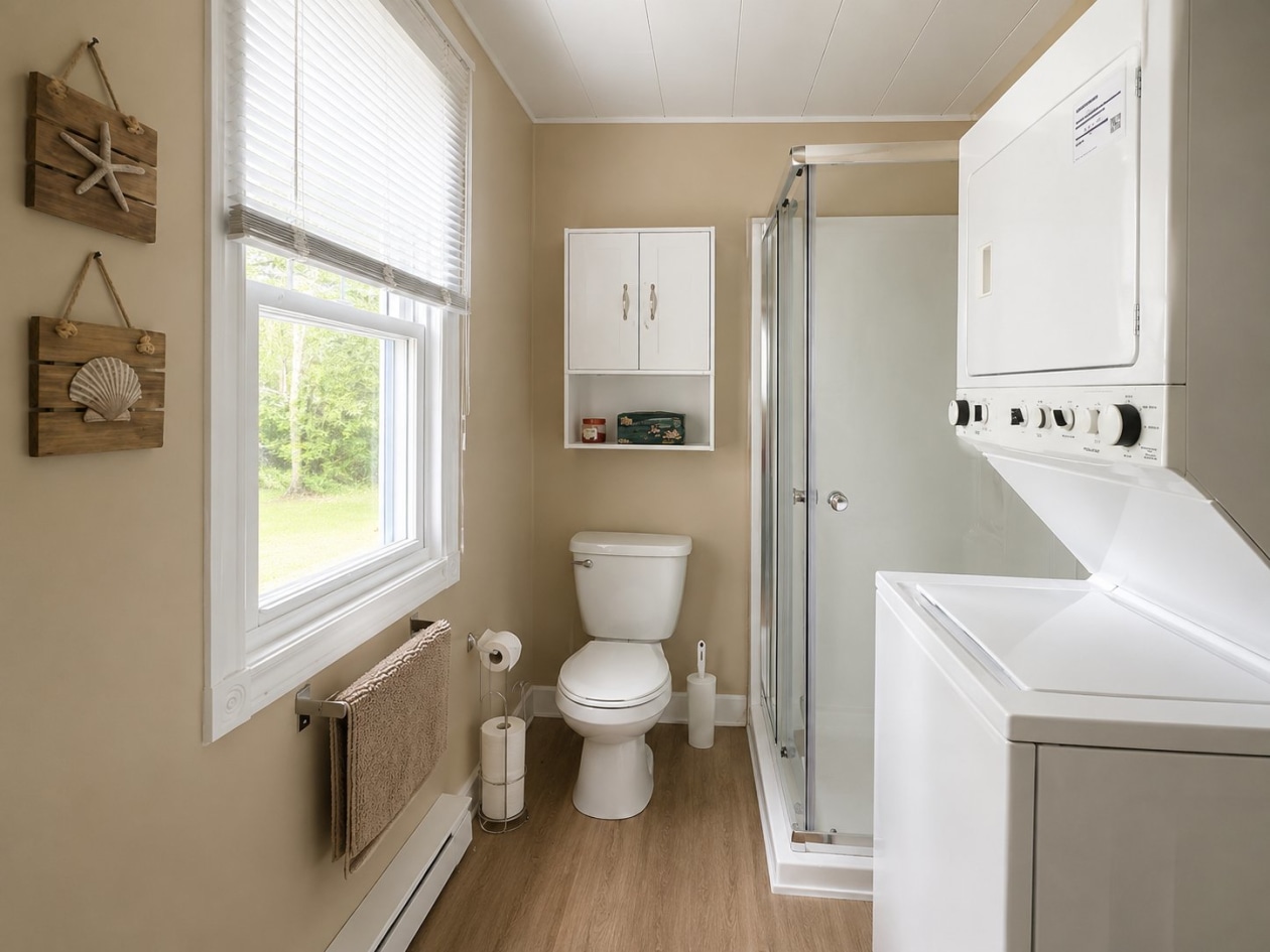 Salle de bains — 130, Rue de la Rivière, Sainte-Monique, G0W2T0, Sainte-Monique