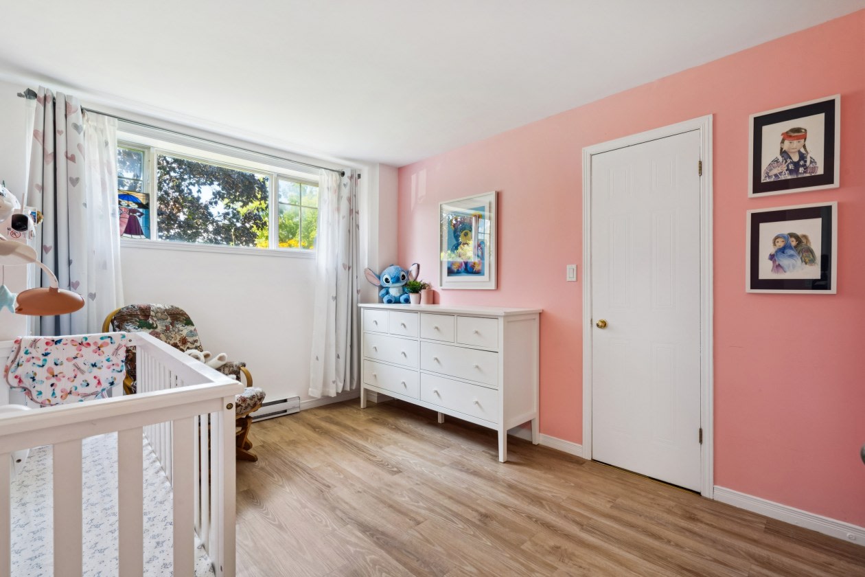 Chambre à coucher — 346 Boul Roberval E, Longueuil, J4L 4W4, Longueuil