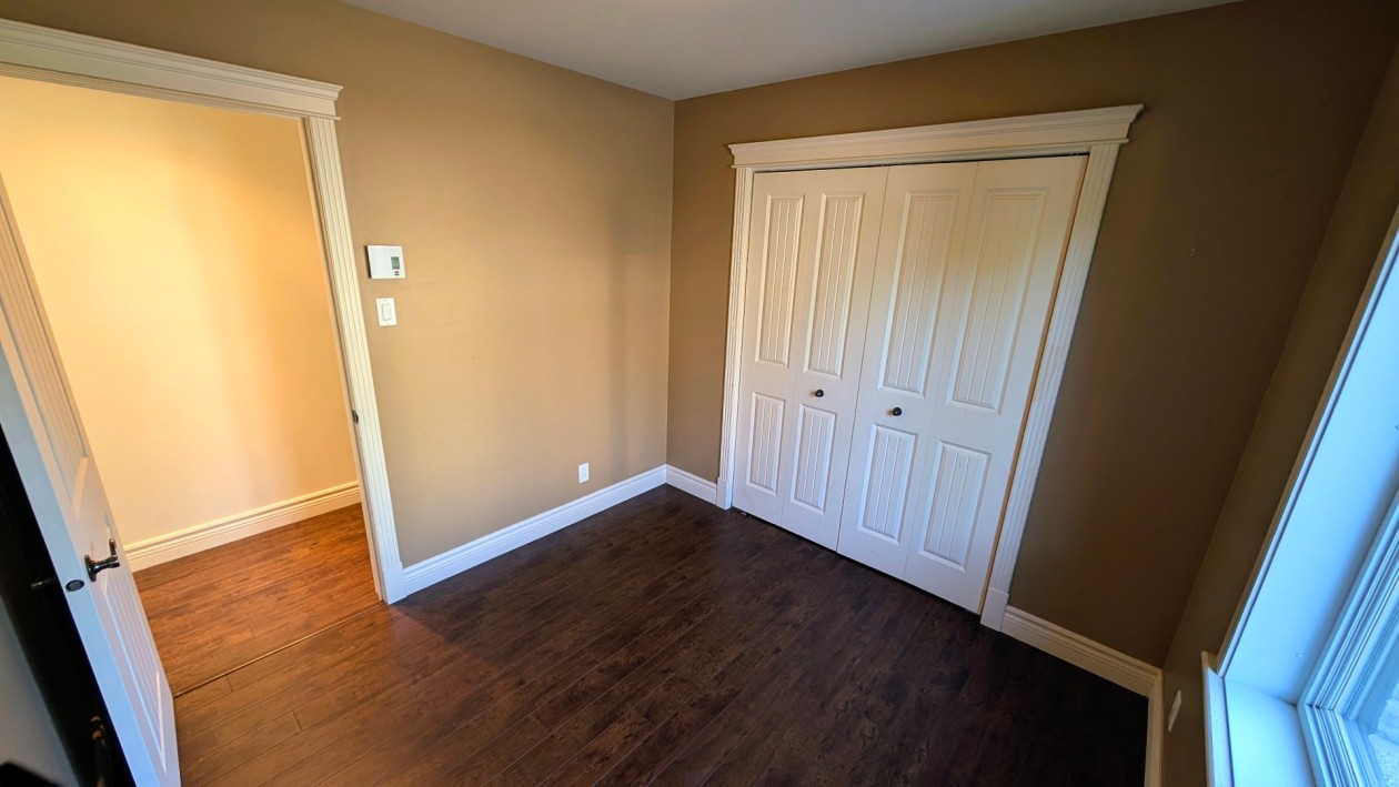 Chambre à coucher — 1187, Boul. du Loiret, Québec (Charlesbourg ), G2L0B1, Québec (Charlesbourg )