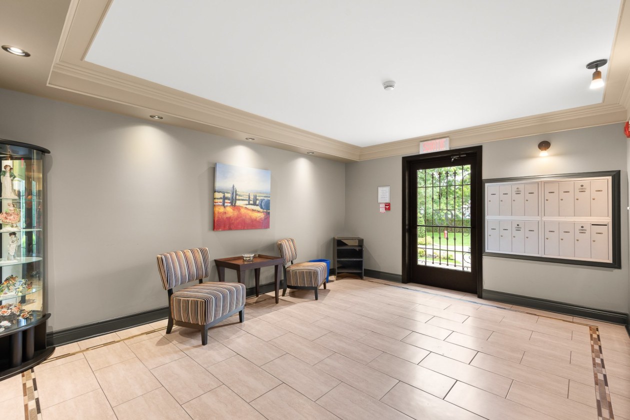 Hall d'entrée — 95, Rue des Manoirs, 103, Charlemagne, J5K5H4, Charlemagne