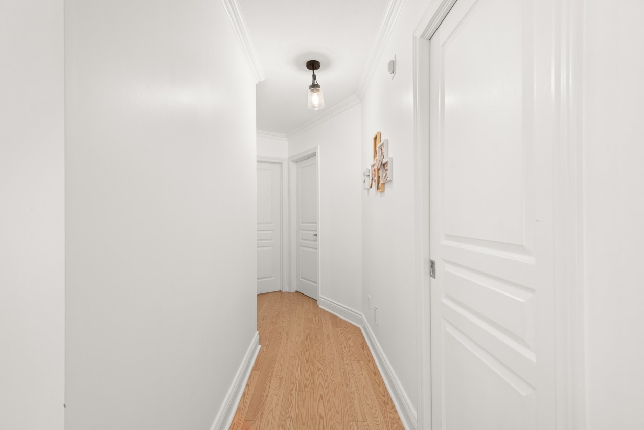 Corridor — 95, Rue des Manoirs, 103, Charlemagne, J5K5H4, Charlemagne