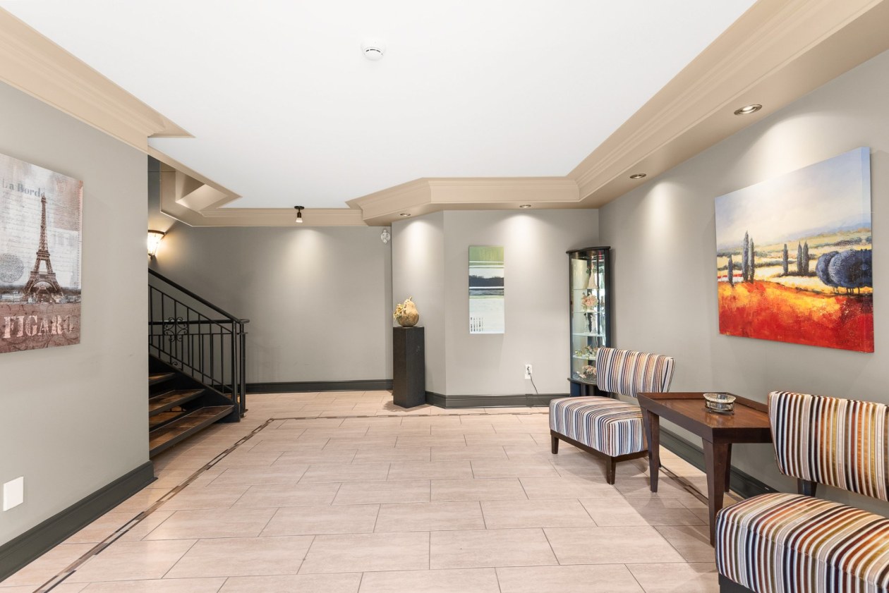 Hall d'entrée — 95, Rue des Manoirs, 103, Charlemagne, J5K5H4, Charlemagne