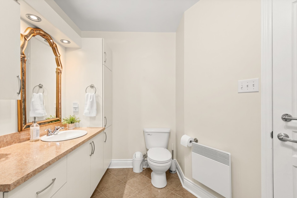 Salle de bains — 95, Rue des Manoirs, 103, Charlemagne, J5K5H4, Charlemagne