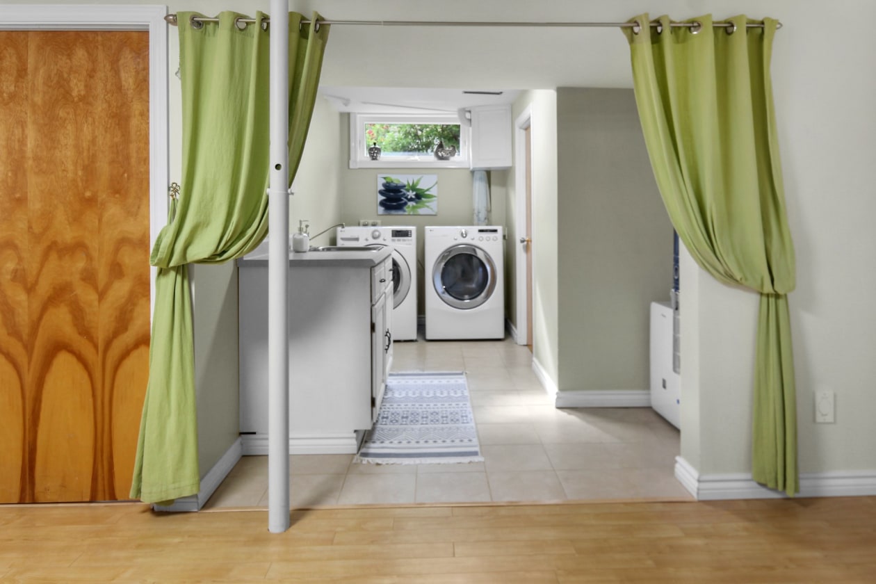 Salle de lavage — 875, Rue Murdock, Saguenay (Chicoutimi), G7H3Z8, Saguenay (Chicoutimi)
