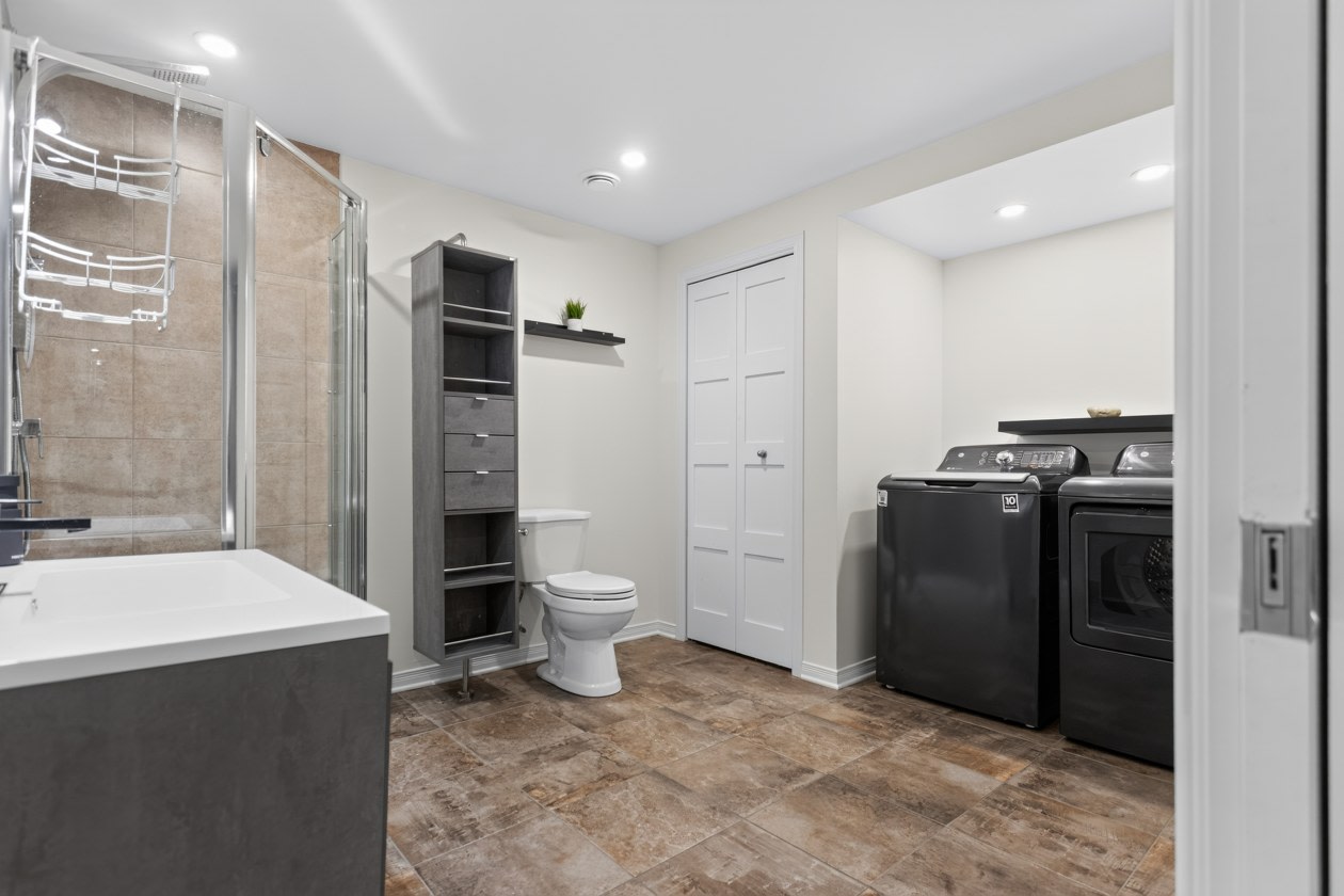 Salle de bains — 224 Rue Cuthbert, Berthierville