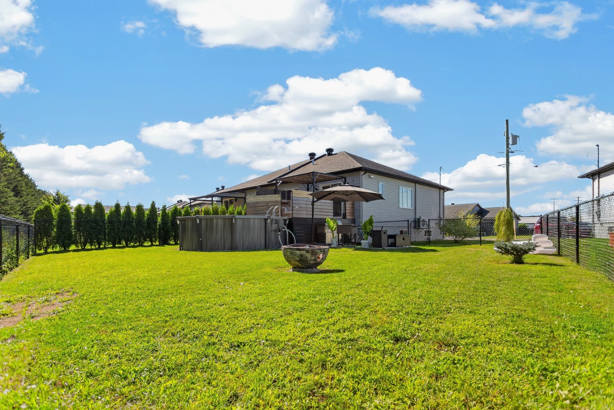 Terrain — 224 Rue Cuthbert, Berthierville