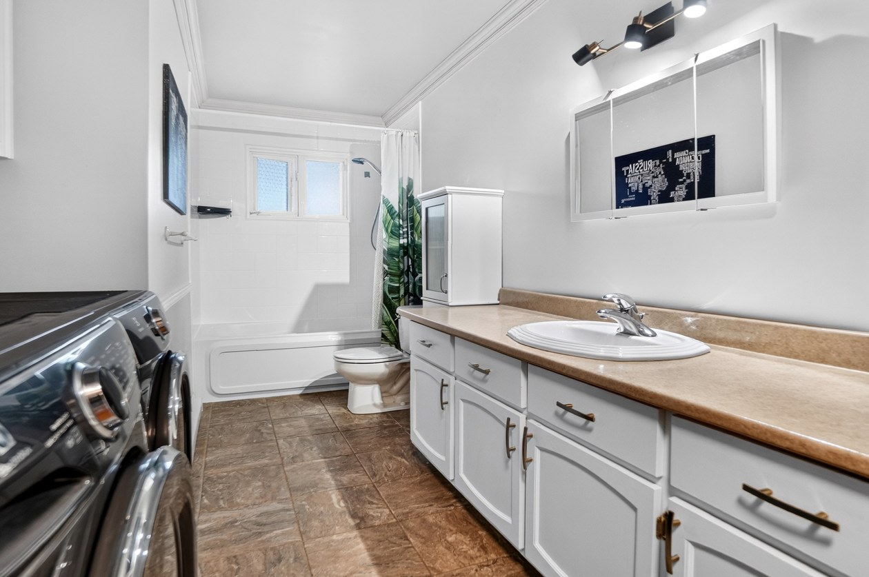 Salle de bains — 160 Rue Sainte-Hélène, Sorel-Tracy