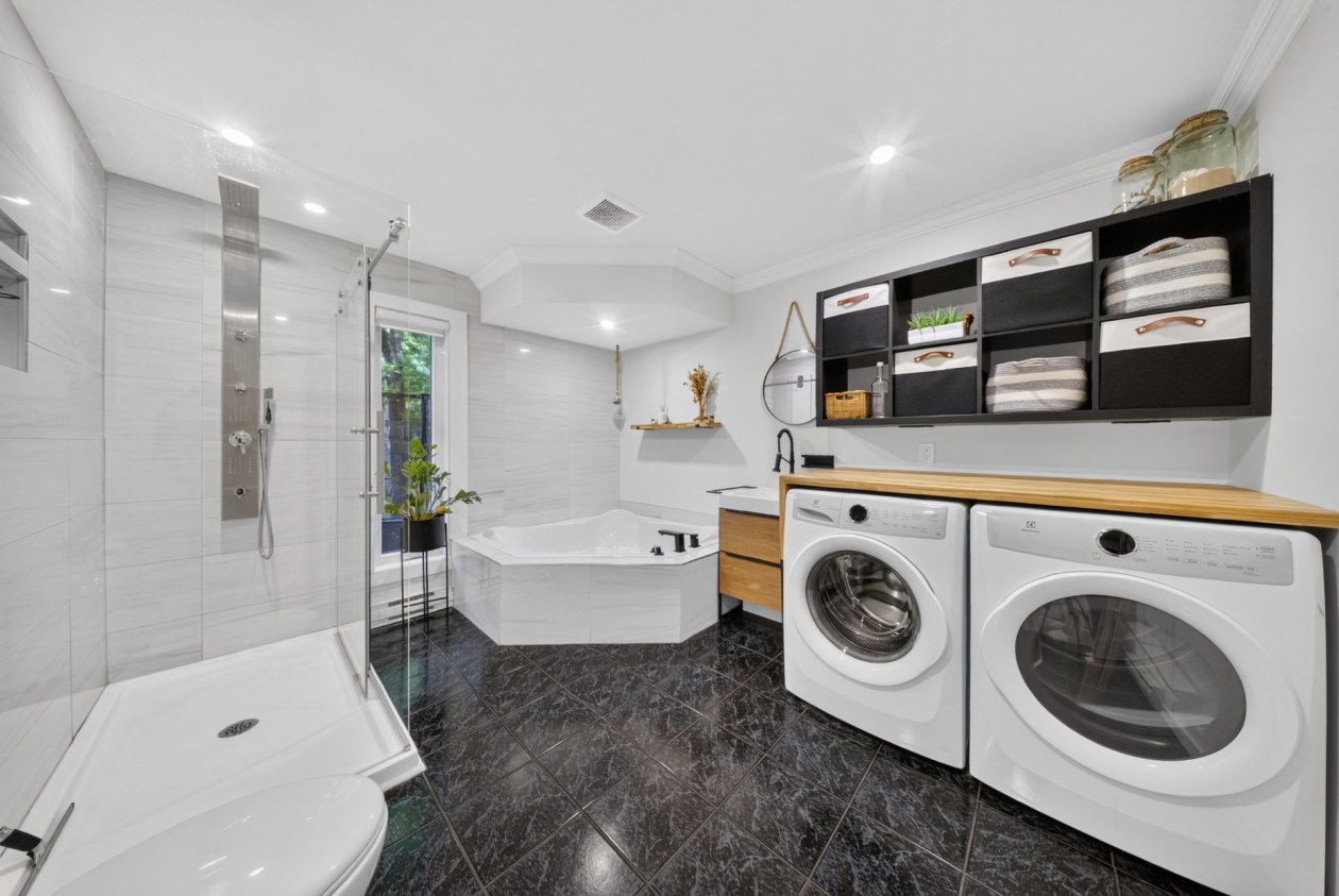 Salle de bains — 1021, Av. du Parc, Sherbrooke (Brompton/Rock Forest/Saint-Élie/Deauville), J1N3P1, Sherbrooke (Brompton/Rock Forest/Saint-Élie/Deauville)