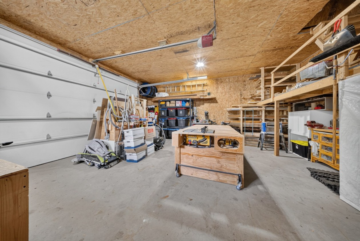 Garage — 1021, Av. du Parc, Sherbrooke (Brompton/Rock Forest/Saint-Élie/Deauville), J1N3P1, Sherbrooke (Brompton/Rock Forest/Saint-Élie/Deauville)