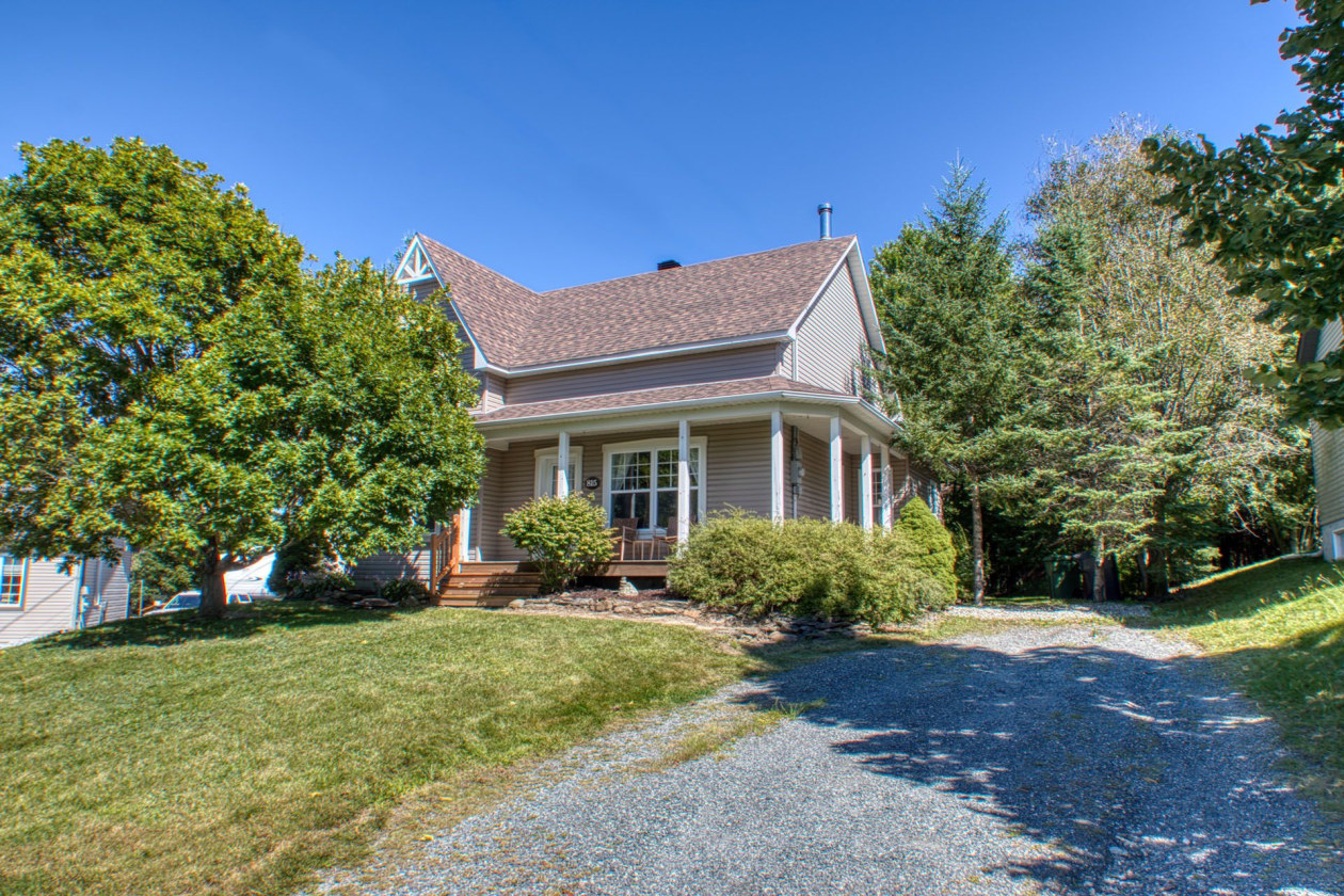 Façade — 815, Rue Lajeunesse, Sherbrooke (Fleurimont), J1E4J3, Sherbrooke (Fleurimont)