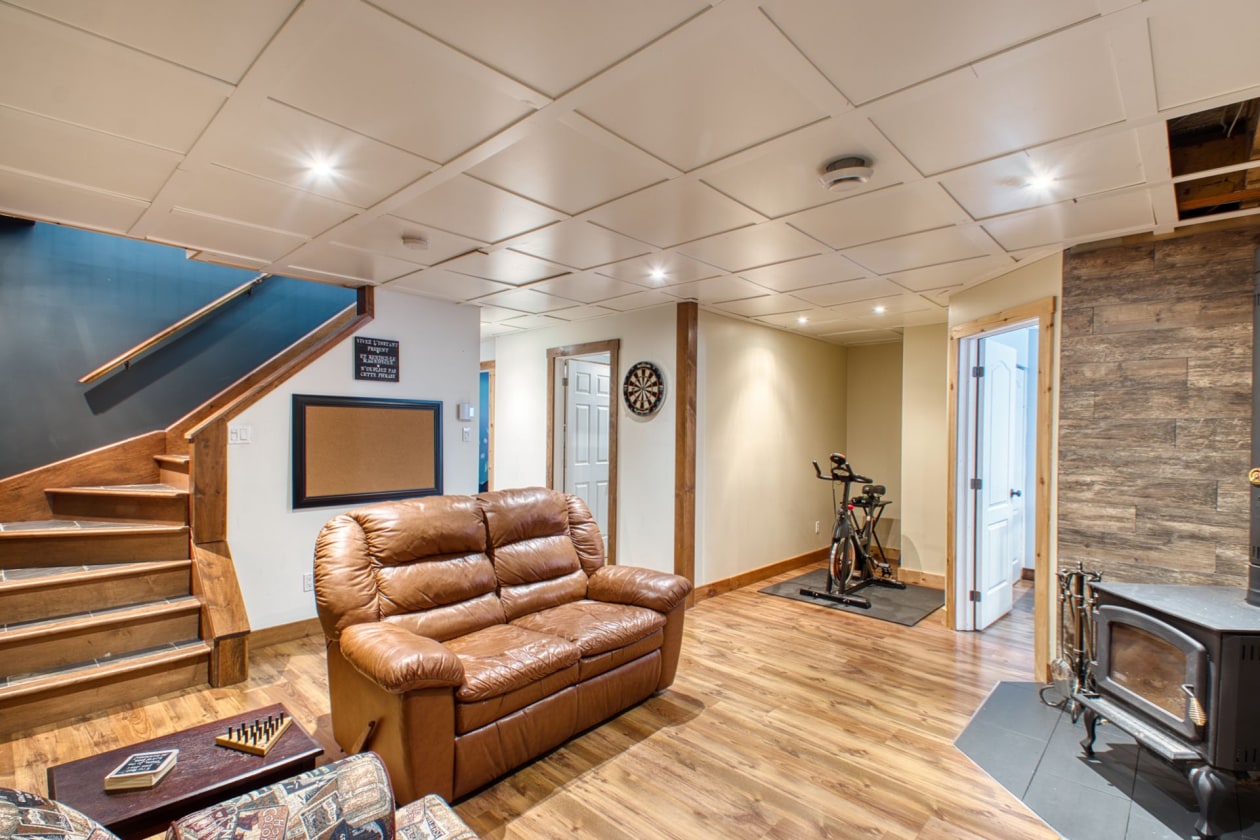 Salle familiale — 815, Rue Lajeunesse, Sherbrooke (Fleurimont), J1E4J3, Sherbrooke (Fleurimont)