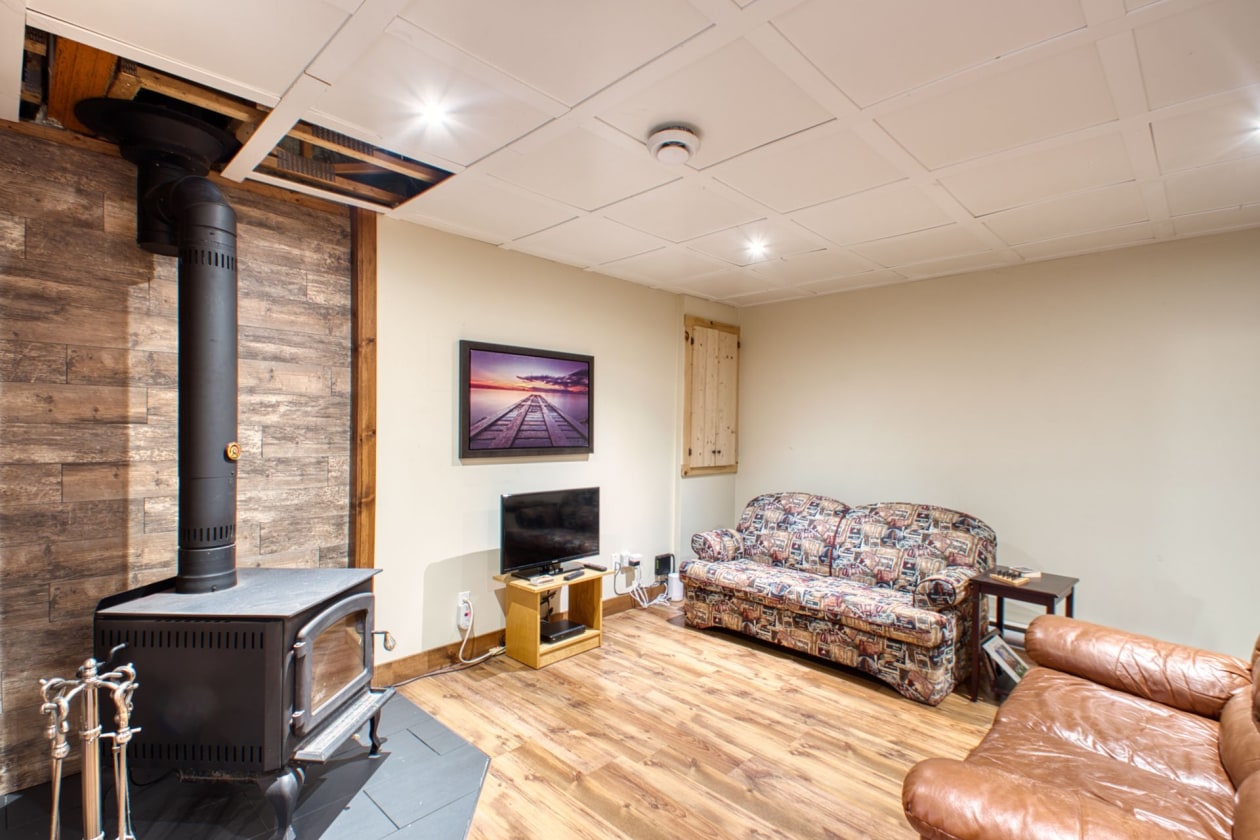Salle familiale — 815, Rue Lajeunesse, Sherbrooke (Fleurimont), J1E4J3, Sherbrooke (Fleurimont)