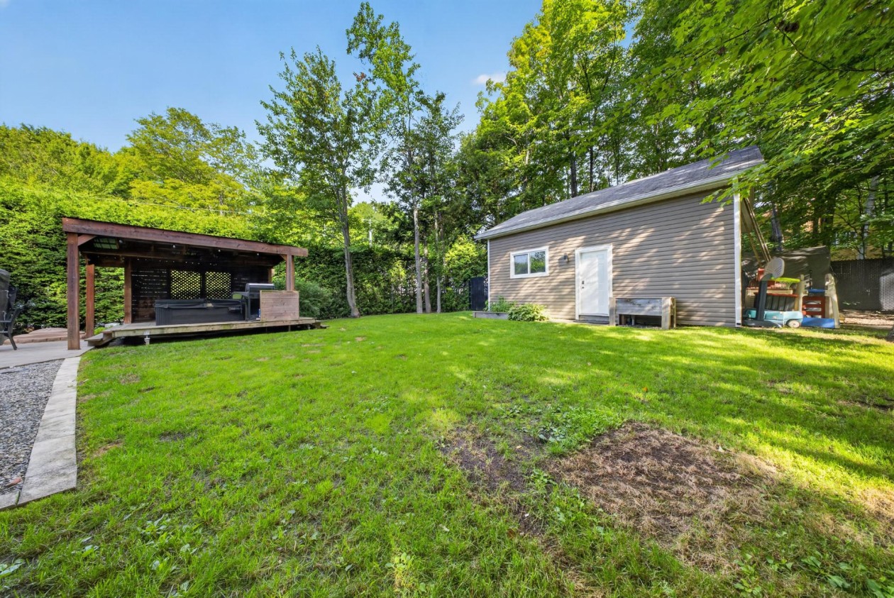 Extérieur — 1021, Av. du Parc, Sherbrooke (Brompton/Rock Forest/Saint-Élie/Deauville), J1N3P1, Sherbrooke (Brompton/Rock Forest/Saint-Élie/Deauville)
