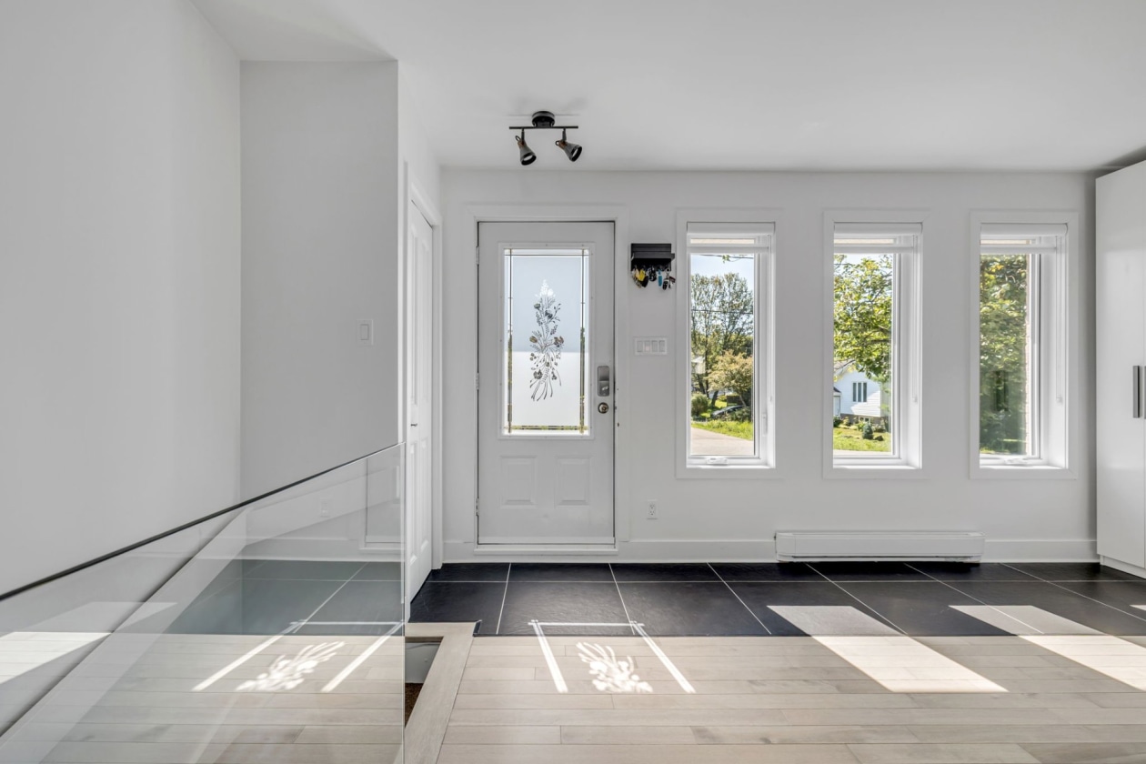 Hall d'entrée — 559, Rue des Plaines-Rouges, Québec (La Haute-Saint-Charles), G3G2A6, Québec (La Haute-Saint-Charles)