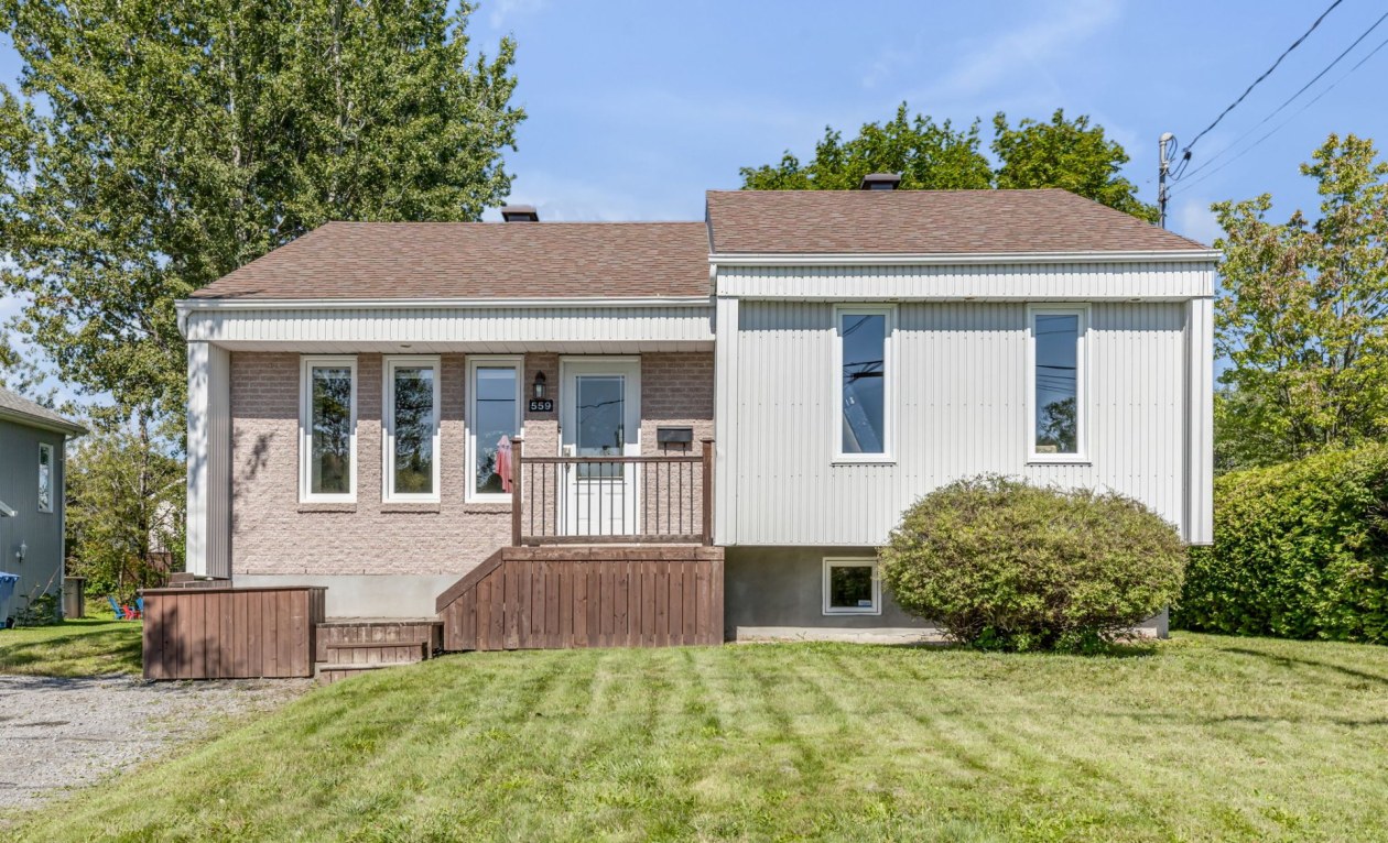 Façade — 559, Rue des Plaines-Rouges, Québec (La Haute-Saint-Charles), G3G2A6, Québec (La Haute-Saint-Charles)