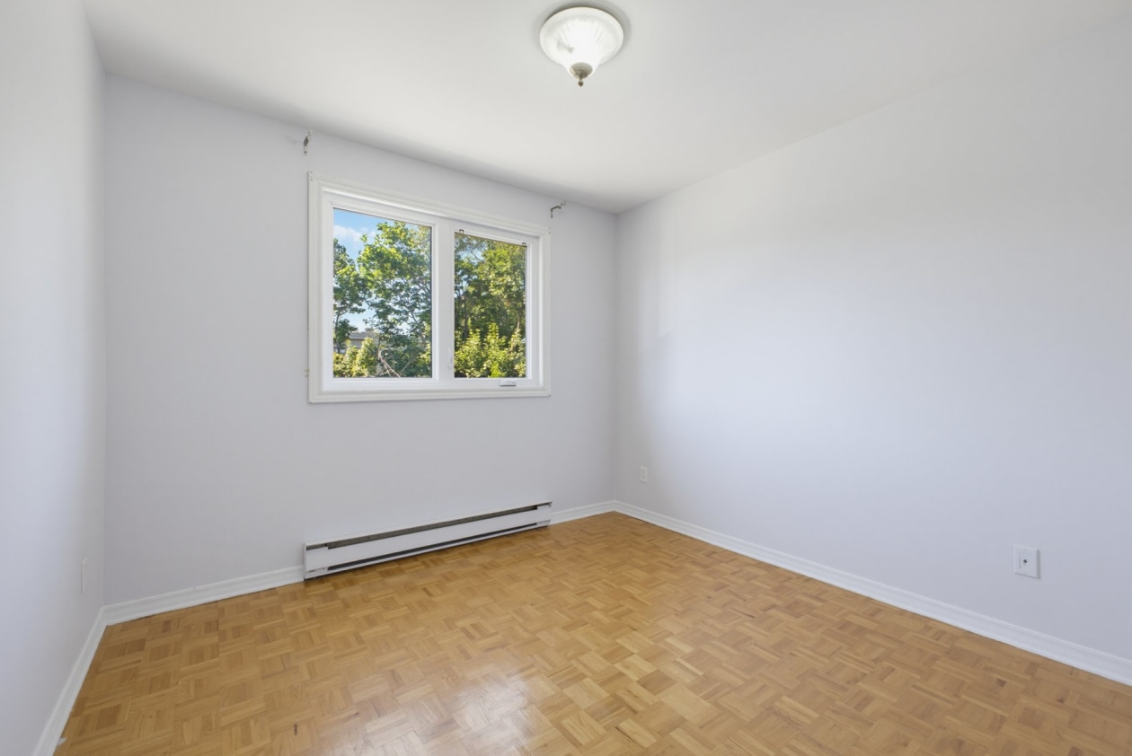 Chambre à coucher — 7367, Av. Guy, Montréal (Anjou), H1K2V2, Montréal (Anjou)