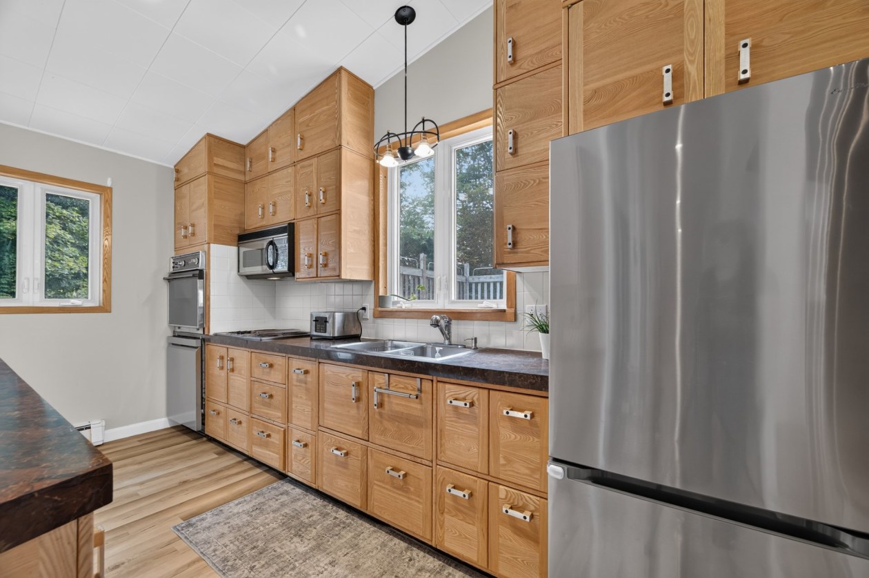 Photo 10 — 694 Rue Principale O., Saint-Anaclet-de-Lessard