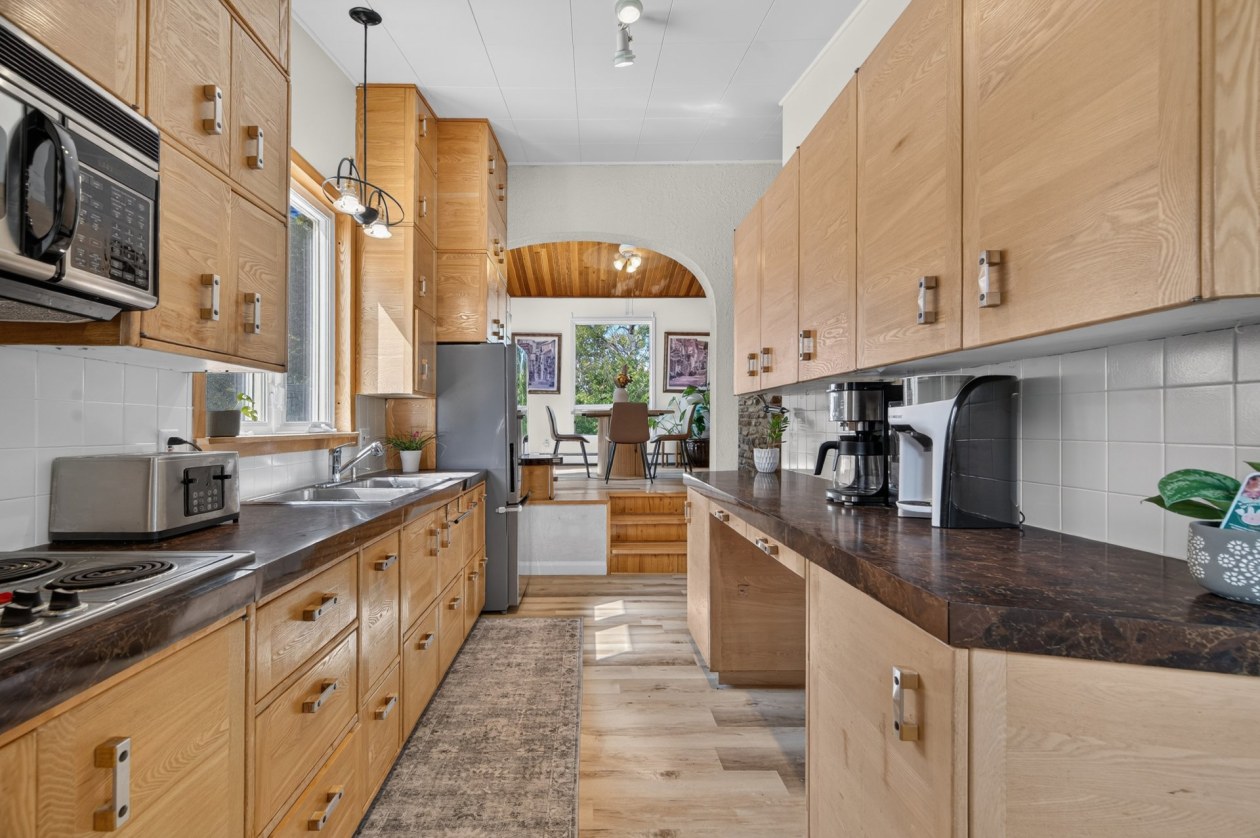 Photo 6 — 694 Rue Principale O., Saint-Anaclet-de-Lessard