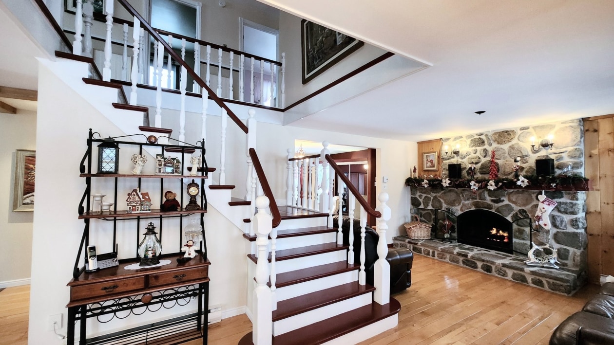 Escalier — 621, Boul. Robitaille, Notre-Dame-du-Mont-Carmel, G0X3J0, Notre-Dame-du-Mont-Carmel