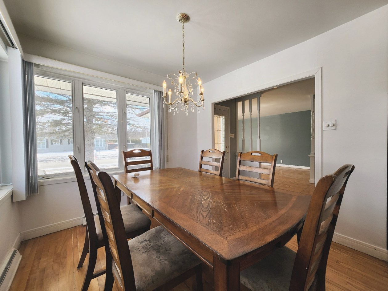 Salle à manger — 3555, 105e Avenue, Shawinigan, G9P5J5, Shawinigan